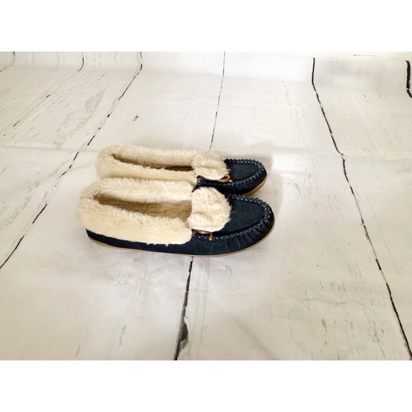 Minnetonka Blue Slippers Shoes Size 9 - Picture 5 of 12